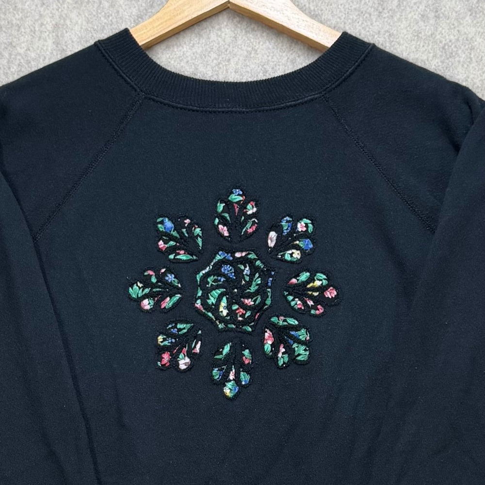 Vintage Hanes Her Way Black Floral Applique Raglan Sweatshirt Medium Made USA